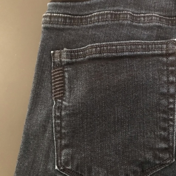 Paige Denim maternity skinny jeans - Picture 3 of 6